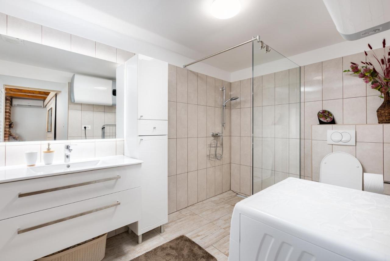 Apartment Volte Punat Luaran gambar